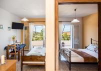 Aristotelis Apartments