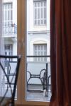 Prime Location 2 BR APT next to the Acropolis