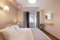 Prime Location 2 BR APT next to the Acropolis