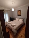 Cozy three BDRMS central APT at five Filippou str