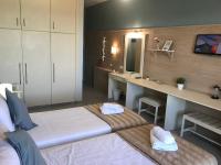 Bayside Hotel Katsaras
