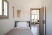 In the heart of Fira & free pool - Nychteri suite