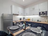 M&K - Maria's Stylish Apartment near Alykes Beach