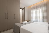 Stylish Rhodes Apartment with Prime Location - L & C City Escape