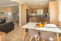 Villa Anna Margarita, beautiful modern villa with far reaching sea views
