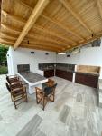 Garden House No 2