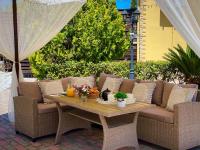 Nicole Luxury Villas