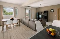 Mandi's Apartments