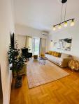 2 BD Apt in Koukaki 8’ away from Acropolis