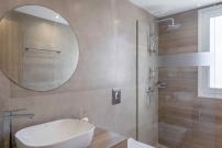 Divine 2BR Apartment in the Heart of Athens