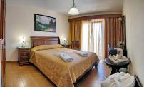 HOTEL VICKY II
