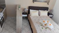 Golden Sun Apartments