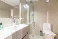 Elegant Suite 3 Near the Beach
