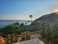 Corfu Glyfada Beach Apartment