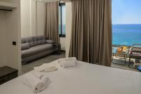 Olive Green Studios and Apartments