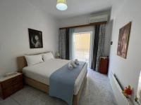 Local Apt Near City Lights 2