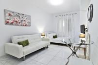 White apartment/Kolwnaki/100Mbps/Wifi