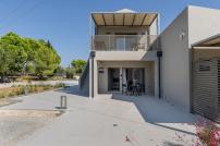 Alekos Beach Houses-Akrotiri Suites