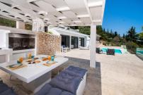 Villa Gaia - Divine private villa with pool, close to beach