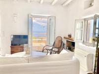 Petro’s Villa - Sarakiniko