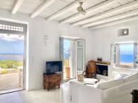 Petro’s Villa - Sarakiniko