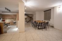 Villa Cool with Private Pool, Mountain & Sea View