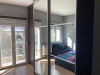 Ένα μικρό σπιτάκι .