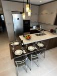 Samanthas LUXURY APARTMENT