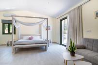 Arktos Sunset Villa