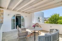 Cavos Paros cosy two bedroom apartment with outdoor veranda in Aliki