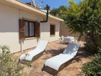 Maison authentique avec grande terrasse