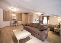 SUITES PIROFANI