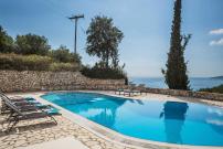 Delightful Kefalonia Villa - 3 Bedrooms - Villa Mare Blue - Private Pool and Close to Amenities - Trapezaki