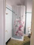 THISSIO ROOM IN THE APARTMEN SHARE
