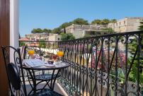 John & Mary Suites