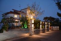 Athina's Villa with heated pool