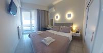 Hotel Avra