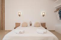 C'est La Vie Rooms and Suites