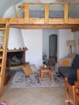 Granny's Home ,mini villa for 4