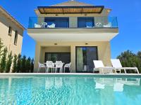 Anmaria Luxury