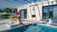 LUZ BLANCA Rooftop seaview villa