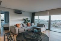 Earth Boutique Apartments next to Stavros Niarchos