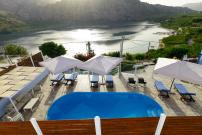 Lake View Suites
