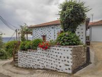 Kiwi stonehouse