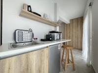 Acropolis View Luxurious Studio Living