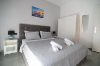 Jon's Luxury Apartment