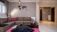 Mary's Modern and Elegant apartment