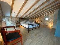 Pierres Blanches, with private pool