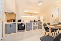 Eolithos Exclusive Suites