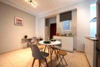 Spacious and modern one bedroom apartment